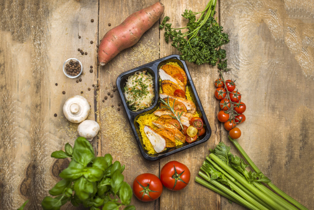 tani catering z dostawą