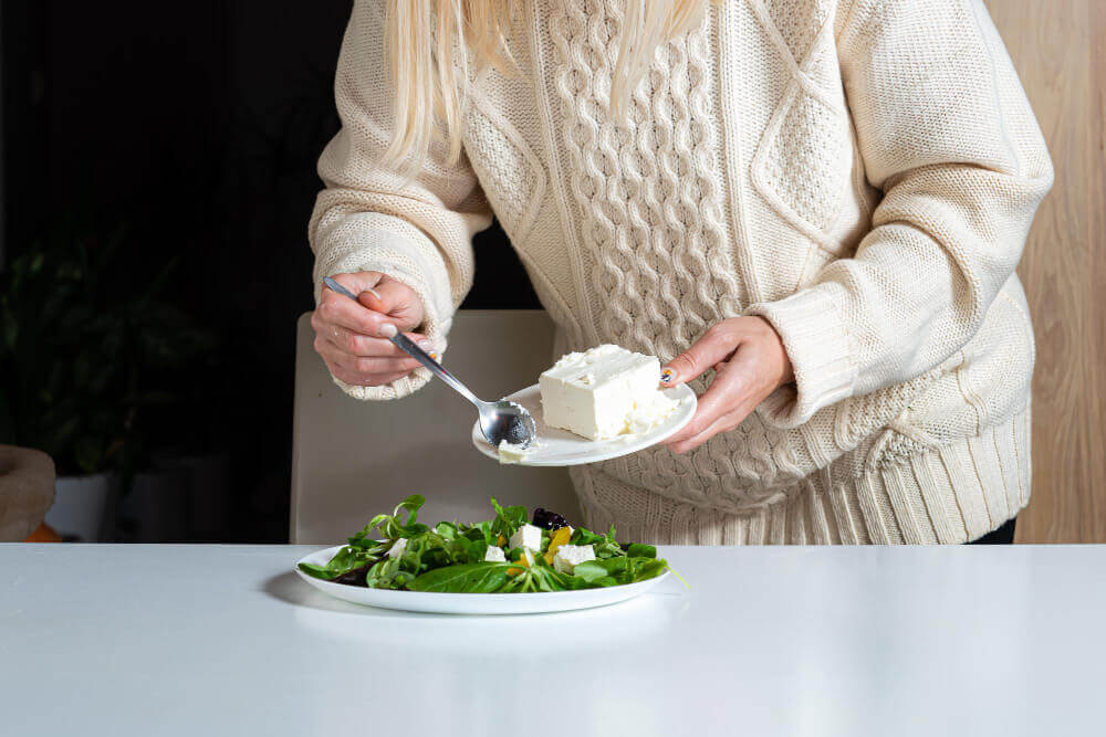 Jedzenie tofu 